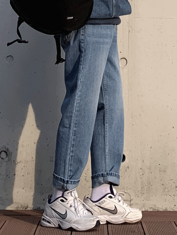 Drop-fit NINE Denim Jeans(중청)